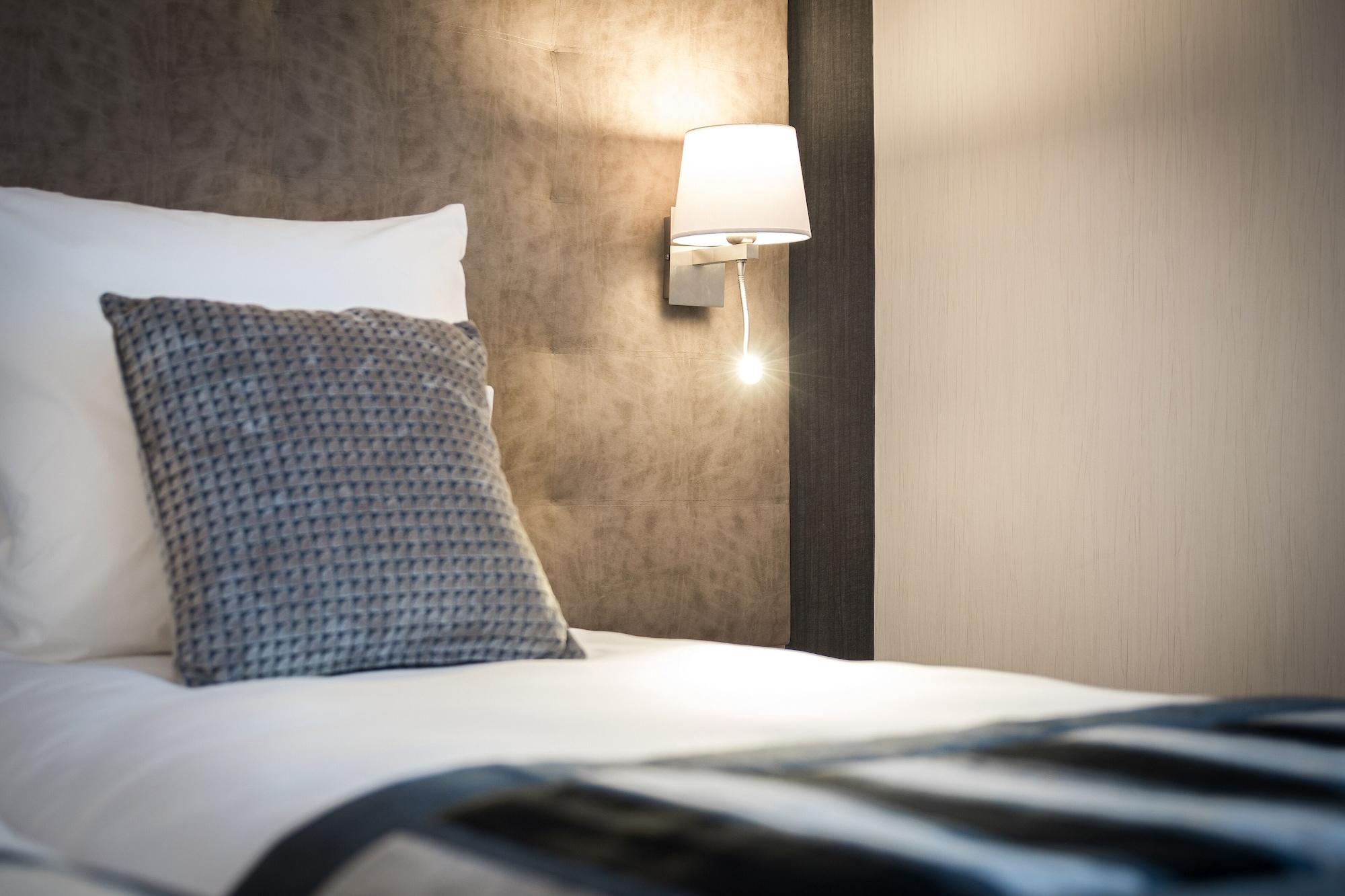 Hotel Le Rive Droite & Spa Лурд Экстерьер фото