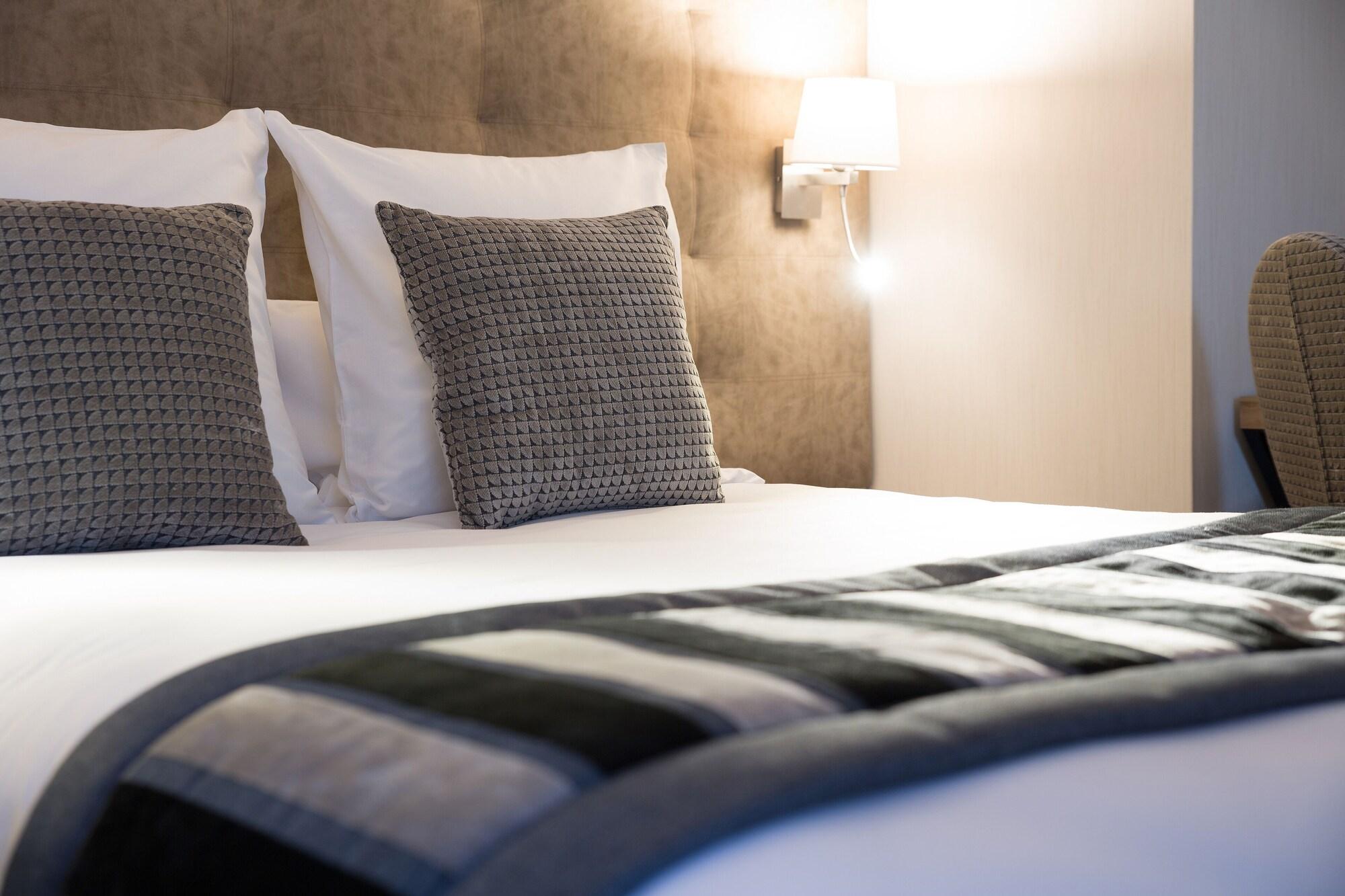 Hotel Le Rive Droite & Spa Лурд Экстерьер фото