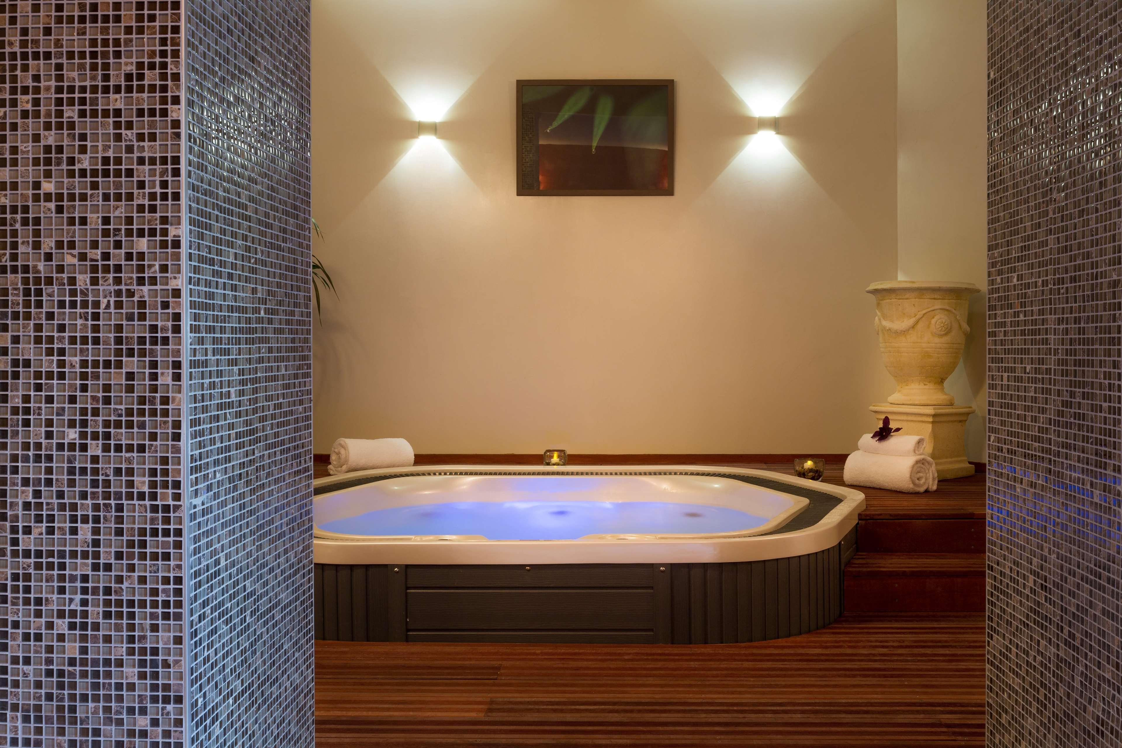 Hotel Le Rive Droite & Spa Лурд Экстерьер фото